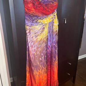 Dali’s Macphee maxi dress size 6.